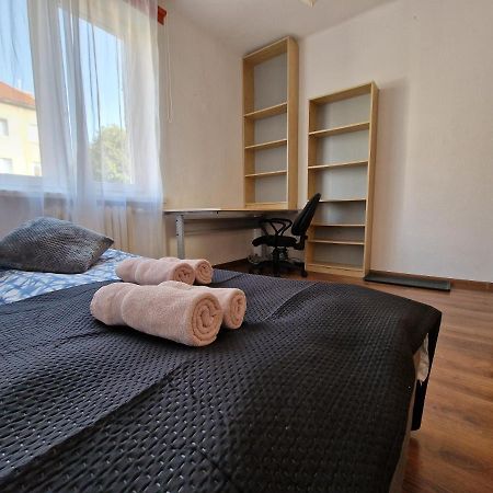 R Mieszkanie Cale Albo Pokoj Bllisko Wszystko Apartment Gdansk Exterior photo